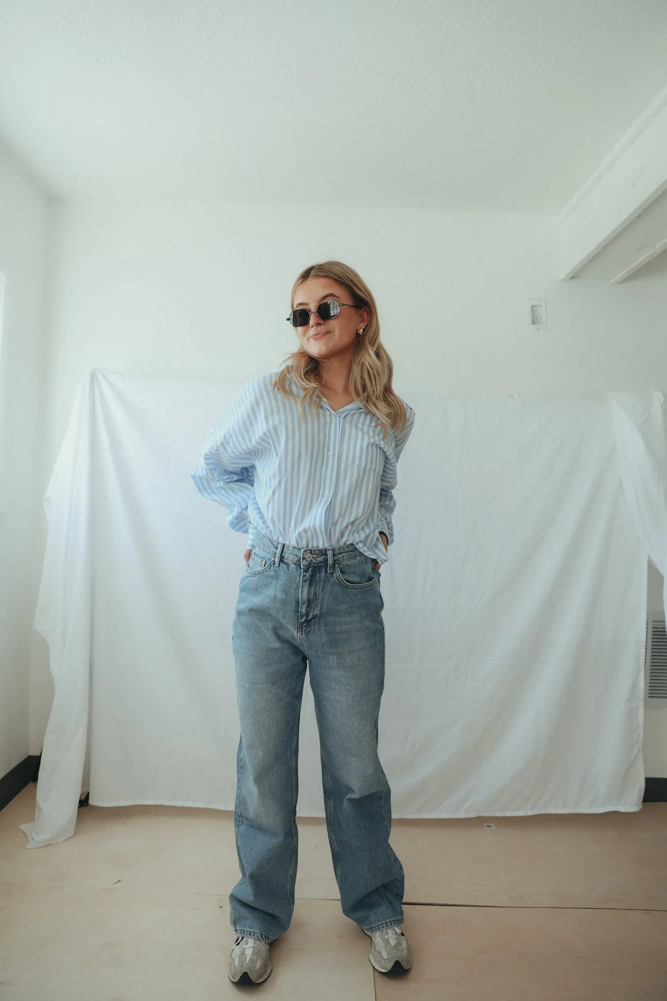 Lenny High Waist 90's Wide Leg Jeans