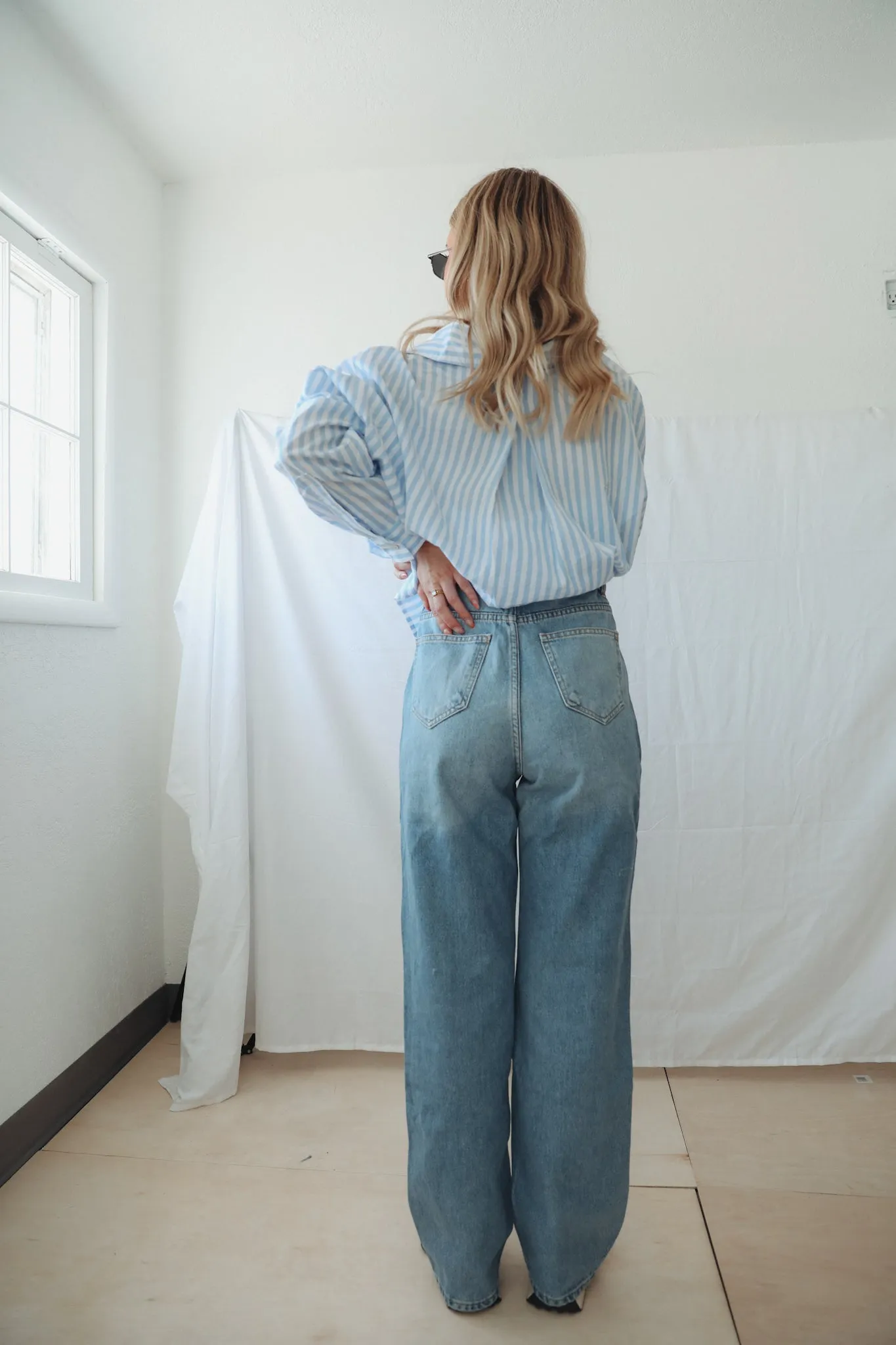Lenny High Waist 90's Wide Leg Jeans