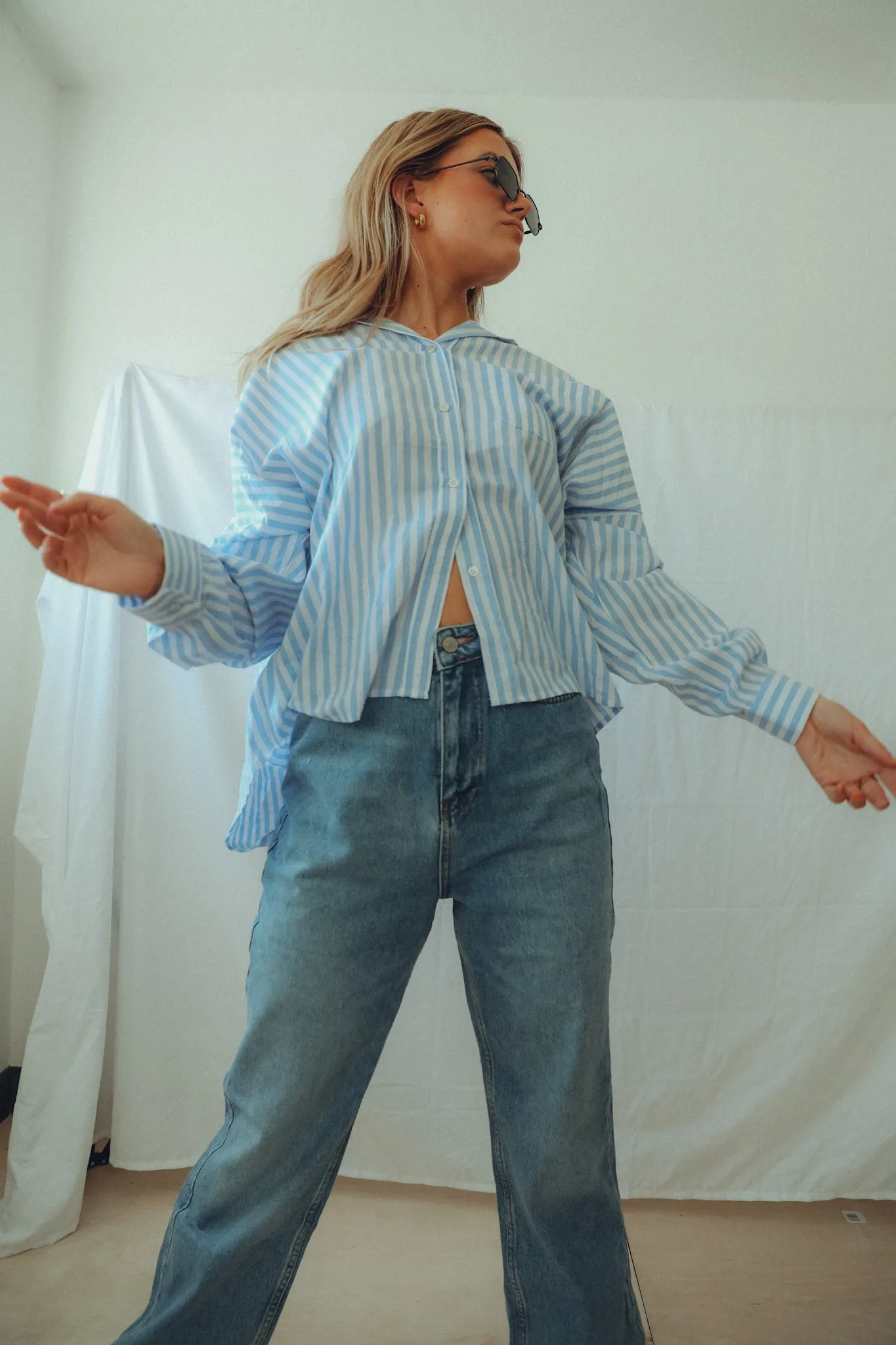 Lenny High Waist 90's Wide Leg Jeans