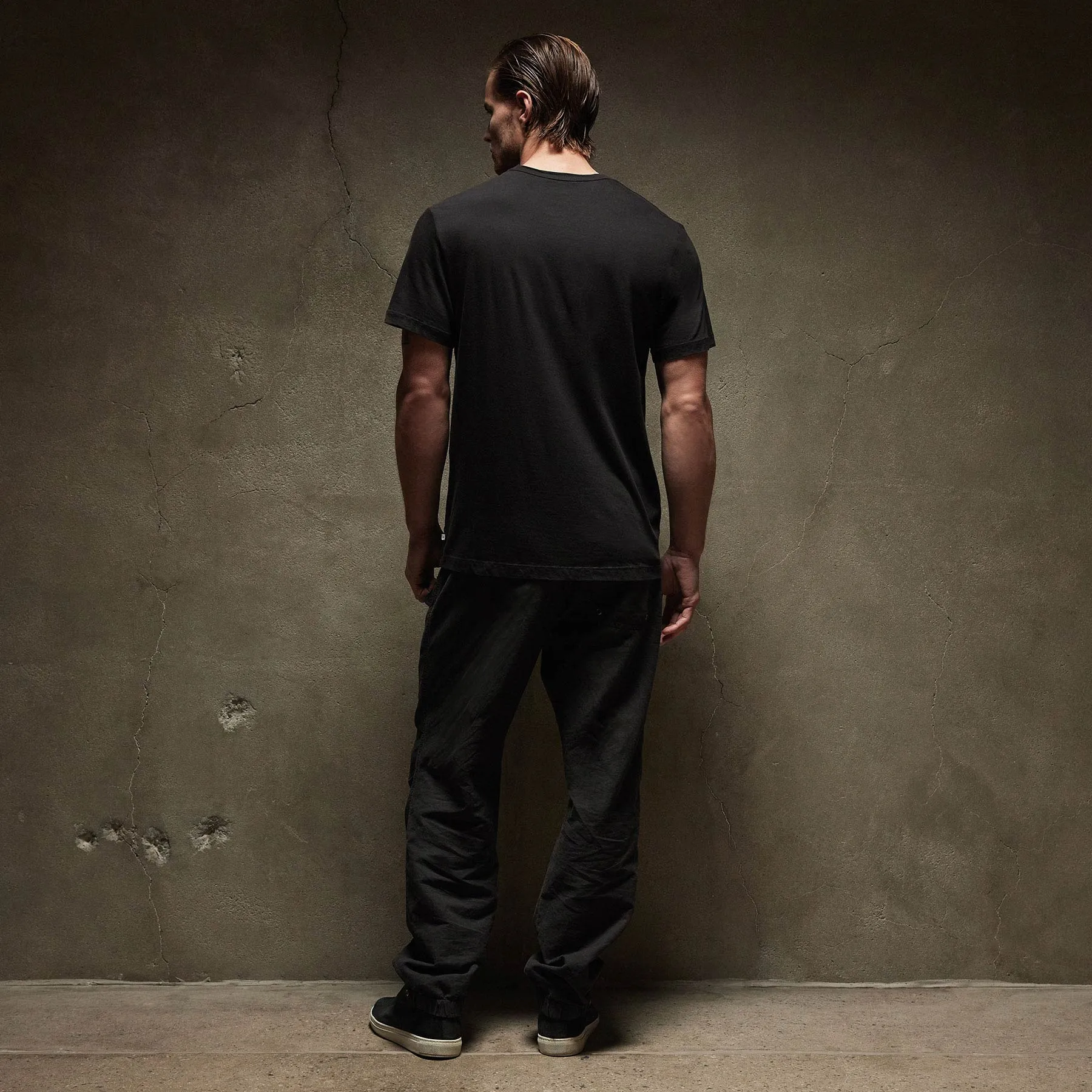 Short Sleeve Crew Neck - Black