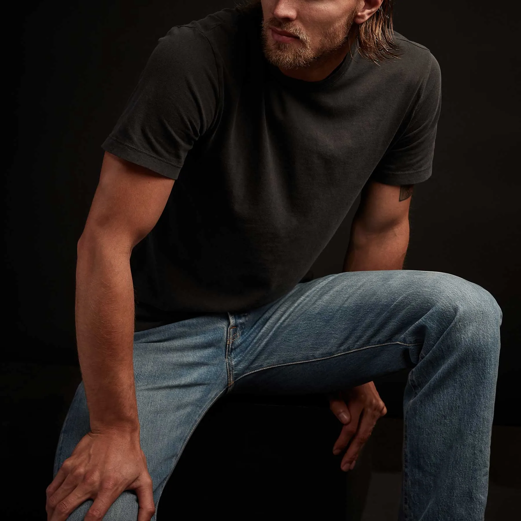 Short Sleeve Crew Neck - Carbon Pigment