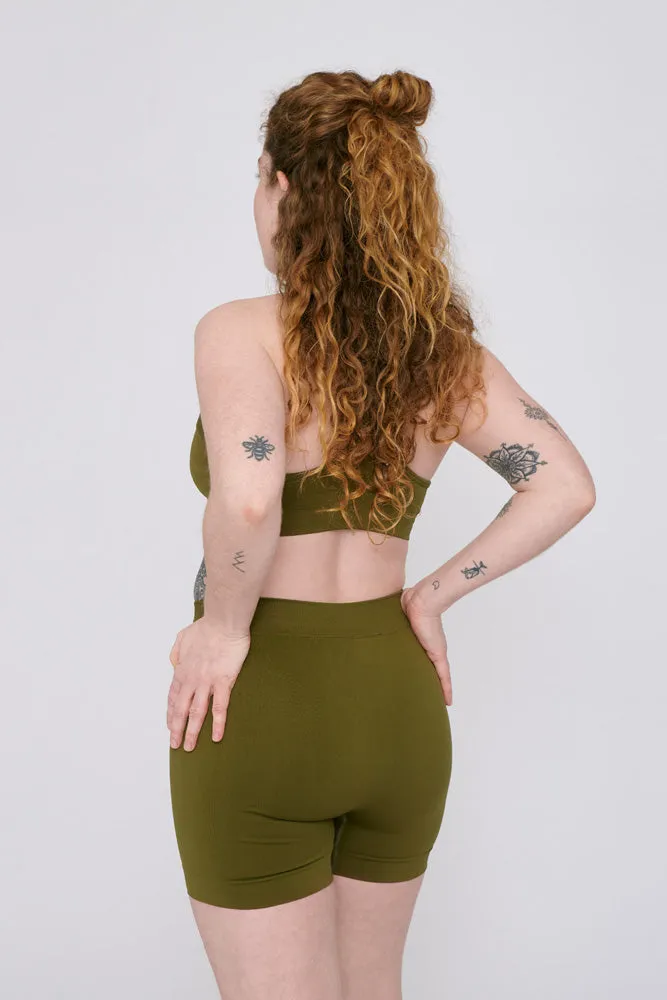 Sustainable Seamless Active Yoga Shorts