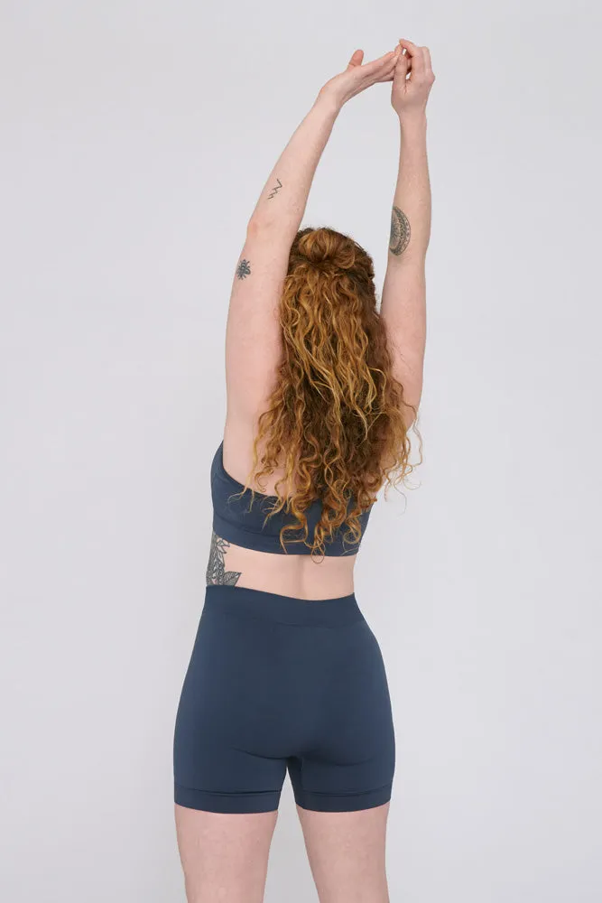 Sustainable Seamless Active Yoga Shorts