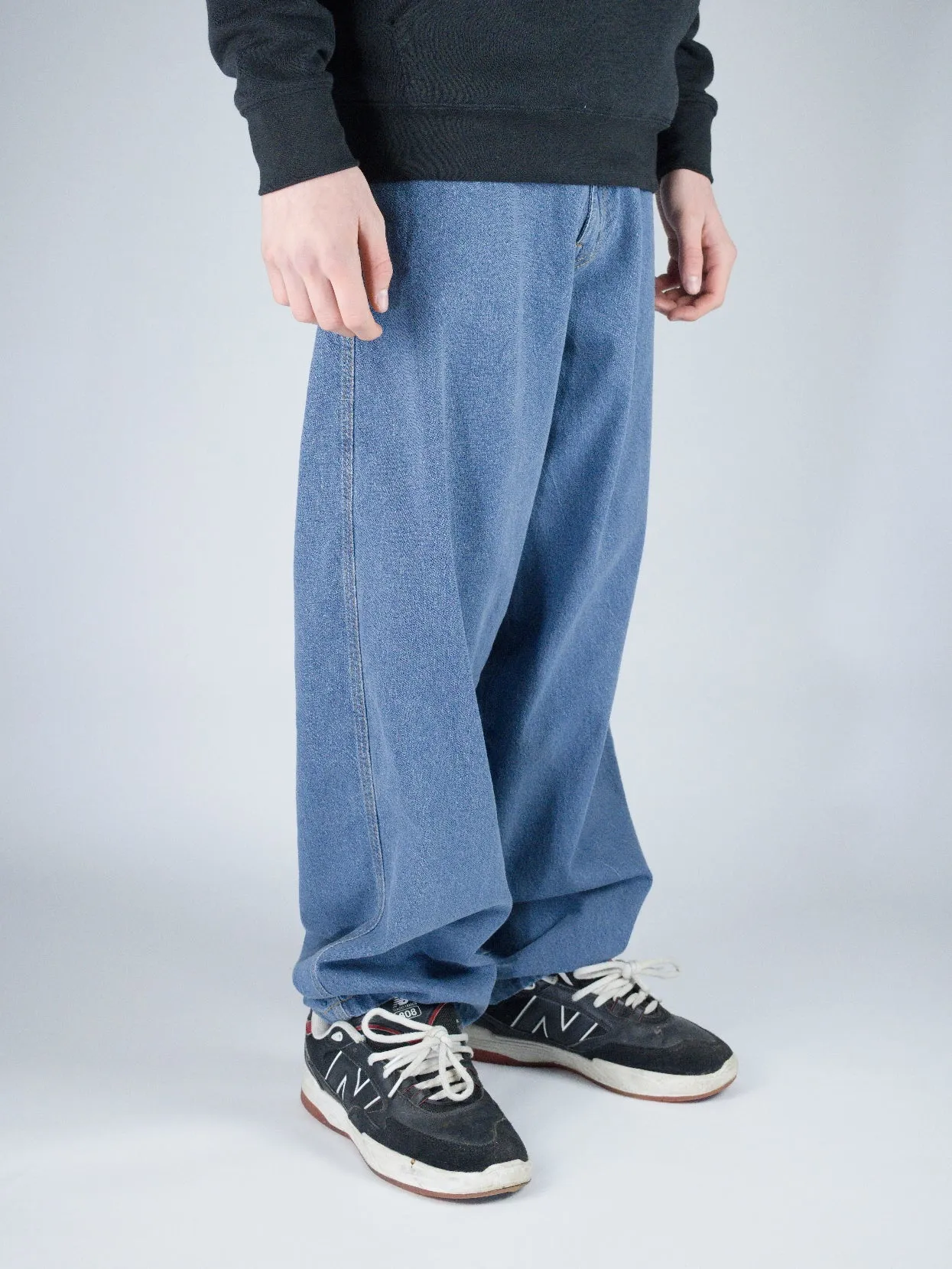 Three Sixty London - Balloon Fit 5 Pocket Denim Jeans - Lightwash Bue