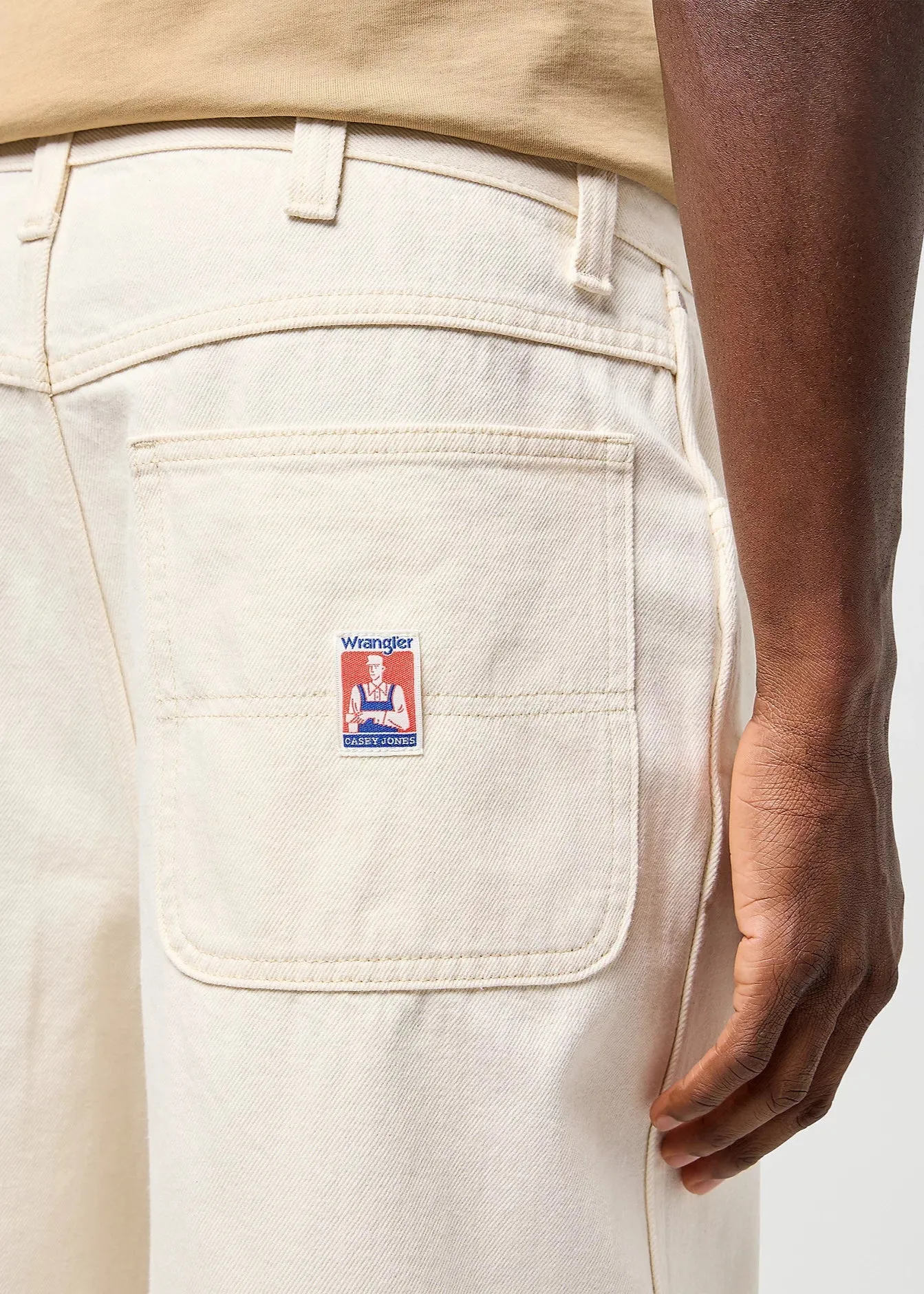 Wrangler Pantaloncino largo di jeans da uomo Casey Jones Skater ecru